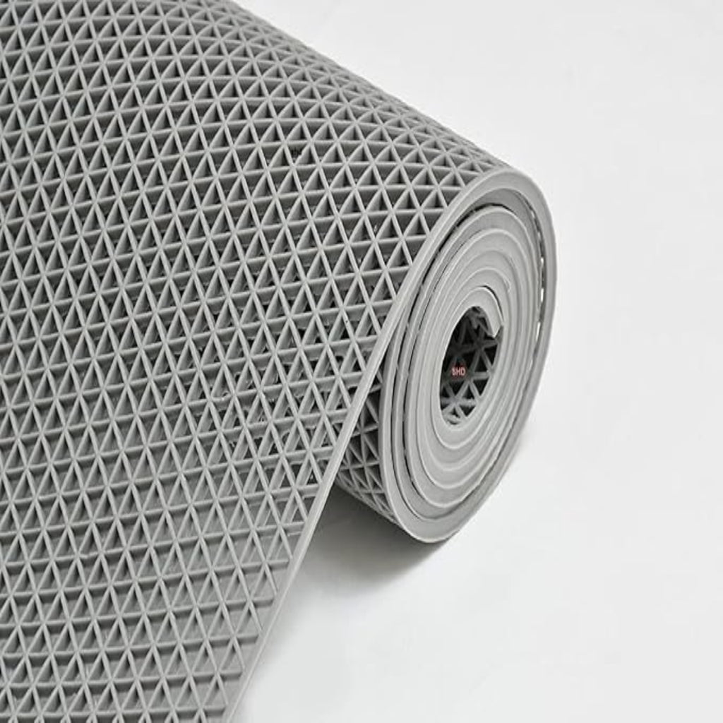 Zig-Zag Snake Floor Mat