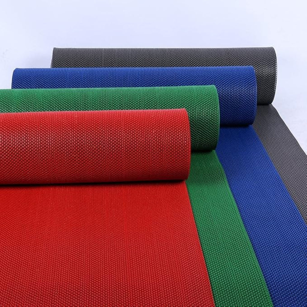 Zig-Zag Snake Floor Mat